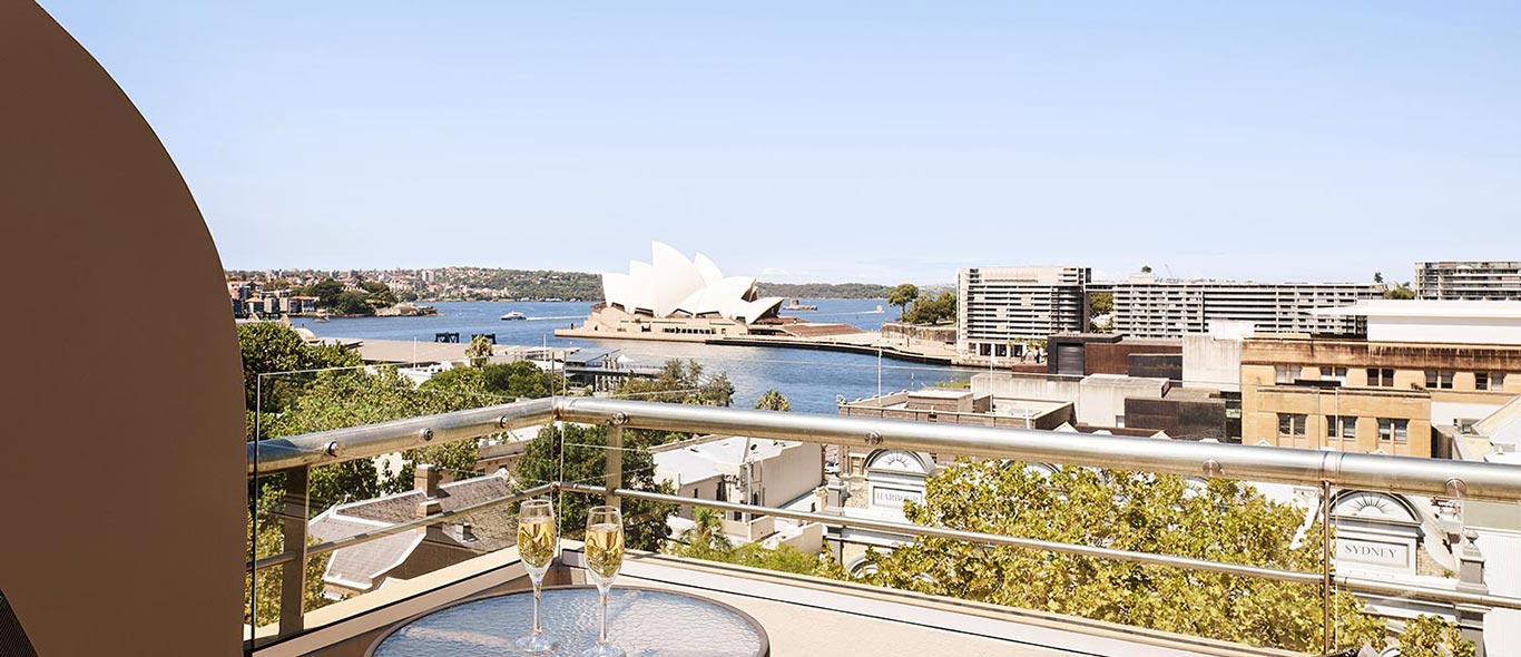 Rendezvous Hotel Sydney The Rocks - 1 Bedroom View Apartment with Balcony